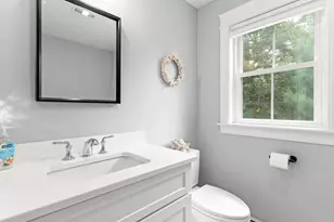 10 Lodge Dr, Saco, ME 04072 - Photo 19