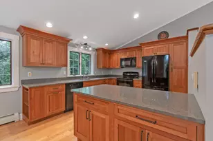 1 Hillcrest Dr, Sanford, ME 04083 - Photo 9