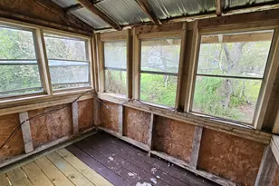 35 Bridge St, Topsham, ME 04086 - Photo 5
