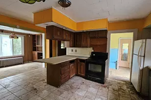 35 Bridge St, Topsham, ME 04086 - Photo 13