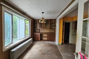 35 Bridge St, Topsham, ME 04086 - Photo 9
