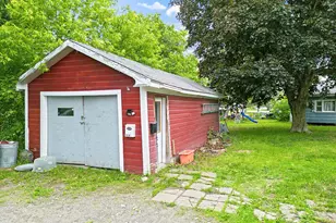 110 Noble Ct, Pittsfield, ME 04967 - Photo 45