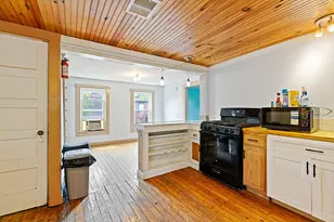 110 Noble Ct, Pittsfield, ME 04967 - Photo 11