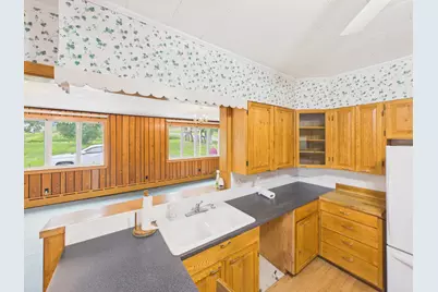 28 York Street, Caribou, ME 04736 - Photo 7