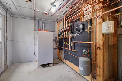 643 Main Street, Lewiston, ME 04240 - Photo 29