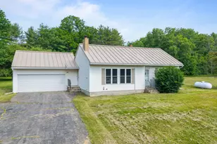 28 N Main St, Burnham, ME 04922 - Photo 1