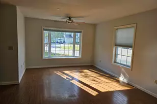 15 Chickadee Cir, Brunswick, ME 04011 - Photo 5