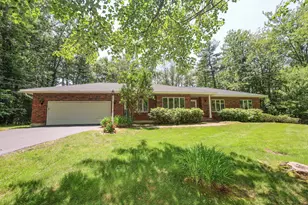 29 Rosewood Cir, Kennebunk, ME 04043 - Photo 1