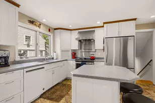 6 Proctor Ave, Kennebunkport, ME 04046 - Photo 13