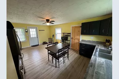9 Perry Street, Lincoln, ME 04457 - Photo 9