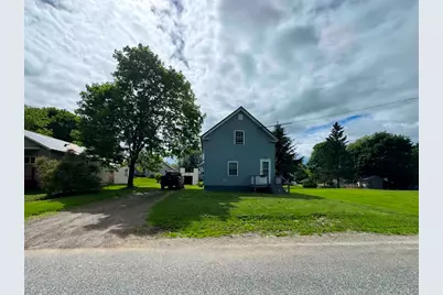 9 Perry Street, Lincoln, ME 04457 - Photo 1
