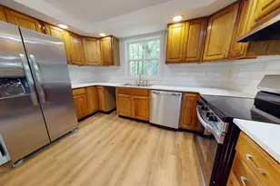 950 Main St, Wayne, ME 04284 - Photo 5