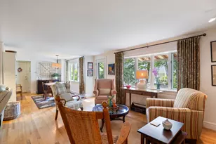 22 Applegate Ln, Falmouth, ME 04105 - Photo 9