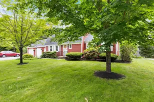 22 Applegate Ln, Falmouth, ME 04105 - Photo 3