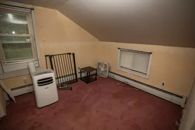 60 Summit Street, Mexico, ME 04257 - Photo 9