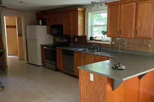 47 King St, Calais, ME 04619 - Photo 11