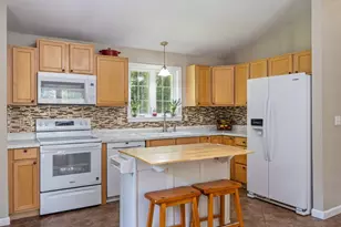20 Swans Rd, Raymond, ME 04071 - Photo 9