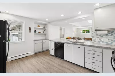 70 Alden Circle, Portland, ME 04102 - Photo 15