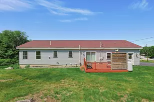 72 Frost Hill Ave, Lisbon, ME 04252 - Photo 31