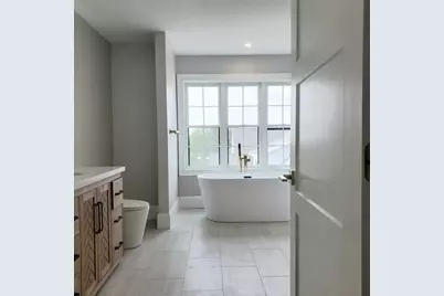 188 E Grand Avenue #1, Old Orchard Beach, ME 04064 - Photo 135