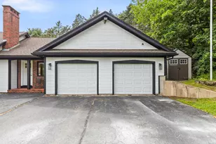 3 Abby Ln, Biddeford, ME 04005 - Photo 3