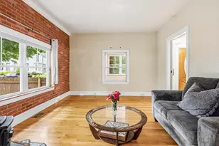 39 Union St, Biddeford, ME 04005 - Photo 5