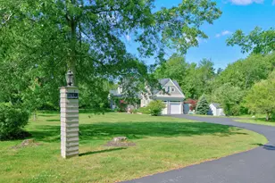 11 Cole Field Rd, Cape Elizabeth, ME 04107 - Photo 7