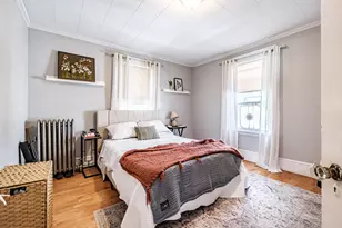 15 Longfellow St, Portland, ME 04103 - Photo 17