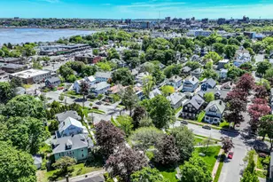 15 Longfellow St, Portland, ME 04103 - Photo 23