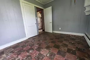 36 Military Ave, Fairfield, ME 04937 - Photo 15