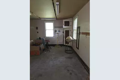 36 Military Avenue, Fairfield, ME 04937 - Photo 31