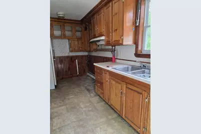 36 Military Avenue, Fairfield, ME 04937 - Photo 5