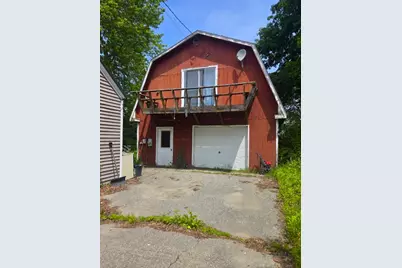 36 Military Avenue, Fairfield, ME 04937 - Photo 3