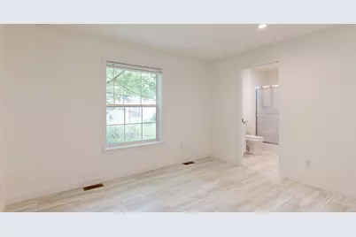 39 Imperial Drive, Eliot, ME 03903 - Photo 17