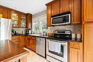 112 Mayflower Hill Dr, Waterville, ME 04901 - Photo 57