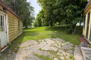 2 Barnet Ave, Waterville, ME 04901 - Photo 3