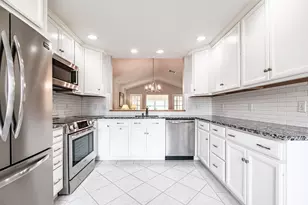 102 Fountain Way, Scarborough, ME 04074 - Photo 11