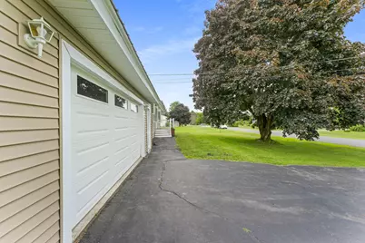 34 Kennebec Drive, Benton, ME 04901 - Photo 5