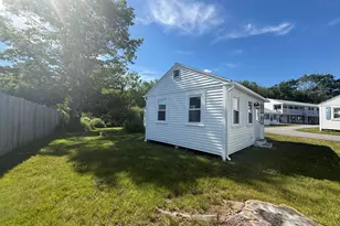 2090 Post Rd, Wells, ME 04090 - Photo 3