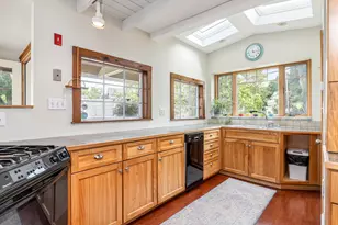 30 Pleasant Ave, Portland, ME 04108 - Photo 25