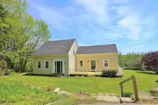 8 Strawberry Ln, Rockport, ME 04856 - Photo 1
