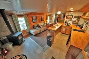 414 E Ridge Rd, Mars Hill, ME 04758 - Photo 11