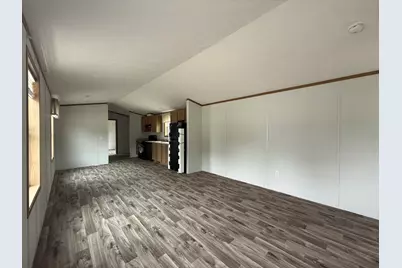 9 Michaels Way, Paris, ME 04281 - Photo 3