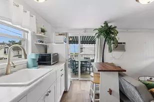 7 Bay Ave, Old Orchard Beach, ME 04064 - Photo 11