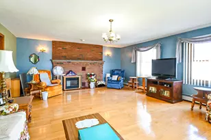 19 Free St, Biddeford, ME 04005 - Photo 9