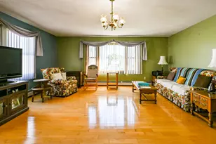 19 Free St, Biddeford, ME 04005 - Photo 11