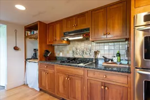8 Old Austin Rd, Newcastle, ME 04553 - Photo 9