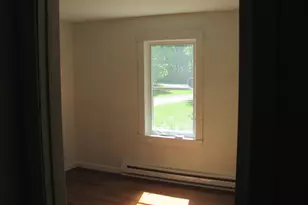 178 Number Six Road E, Oxford, ME 04270 - Photo 9
