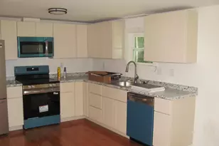 178 Number Six Road E, Oxford, ME 04270 - Photo 3