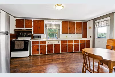37 Kennedy Memorial Drive, Waterville, ME 04901 - Photo 5